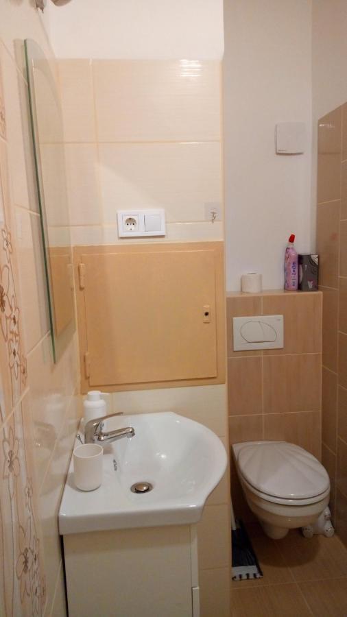 City Lights Apartman Кестели Екстериор снимка